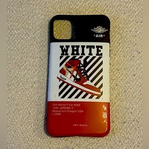 iPhone 11 ProMax Case Off-White